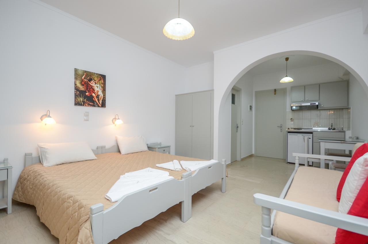 Golden Beach Studios Down Town Naxos City Exterior foto
