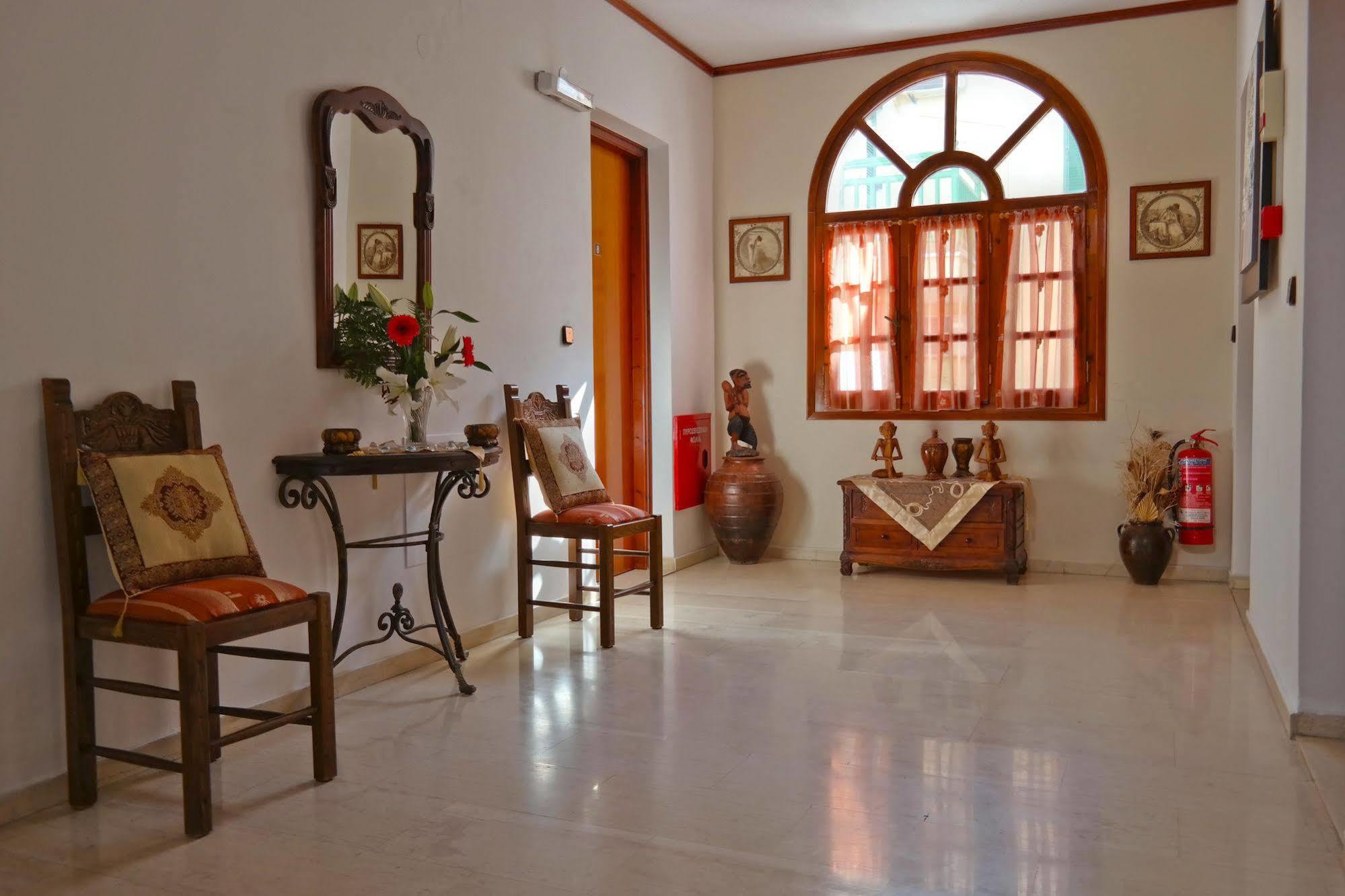 Golden Beach Studios Down Town Naxos City Exterior foto